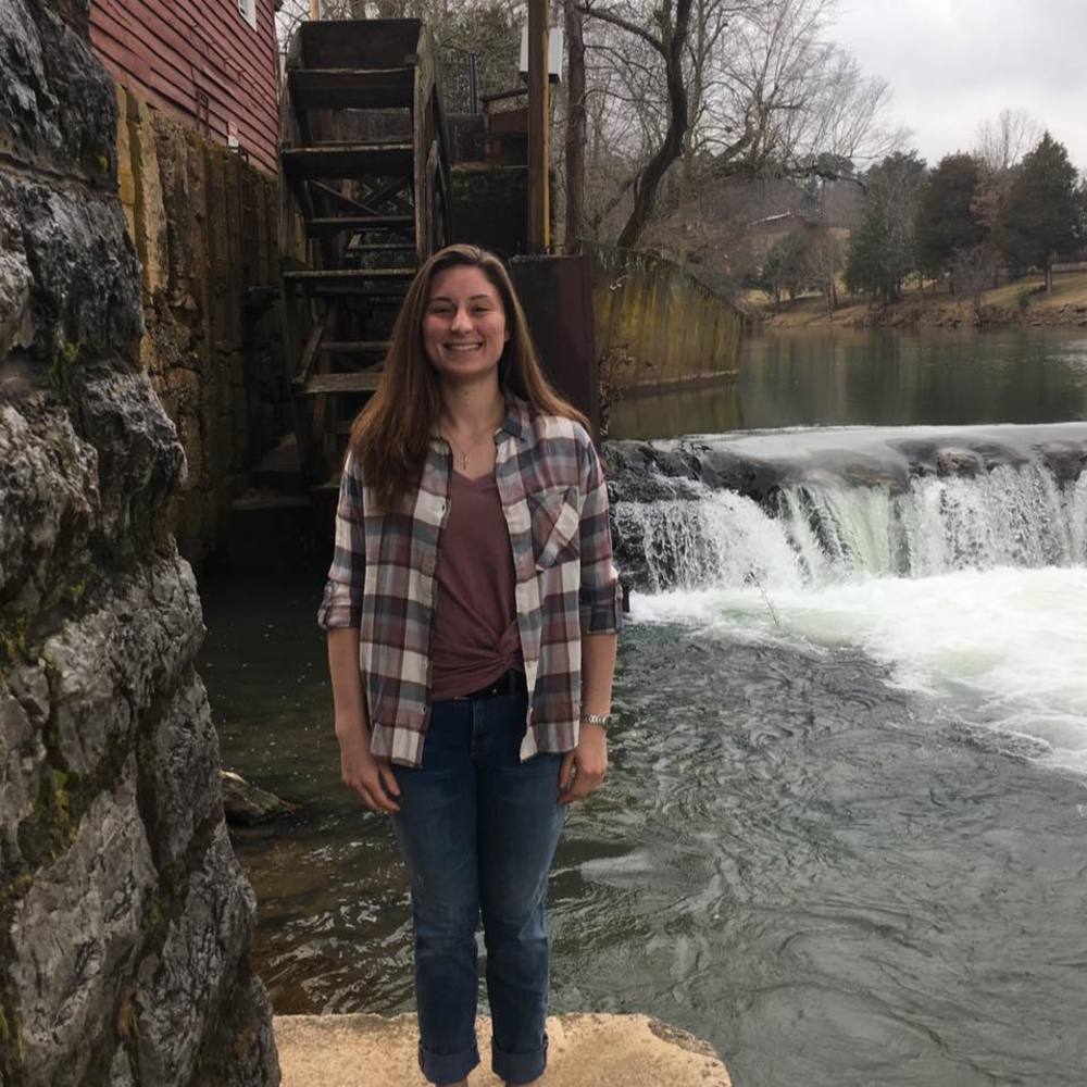 Meet your Posher, Marissa